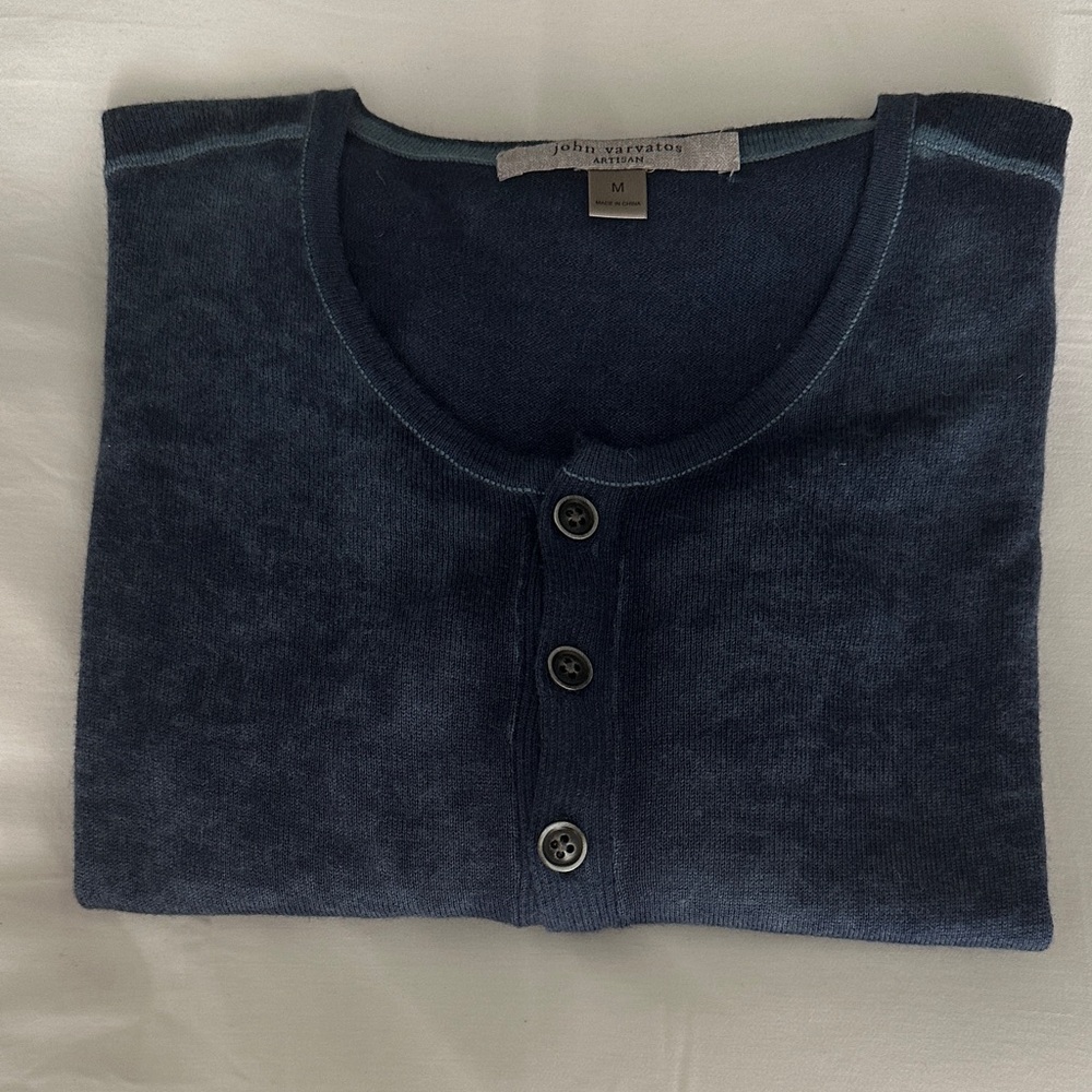 John Varvatos Men's Dark Blue Henley light sweater